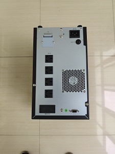 ups電源接口主要完成計算機與設(shè)備相連