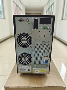 ups電源密封鉛酸蓄電池可分為電極方式和陰極吸收方式。