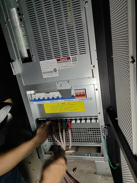 工頻機(jī)UPS 工頻機(jī)UPS